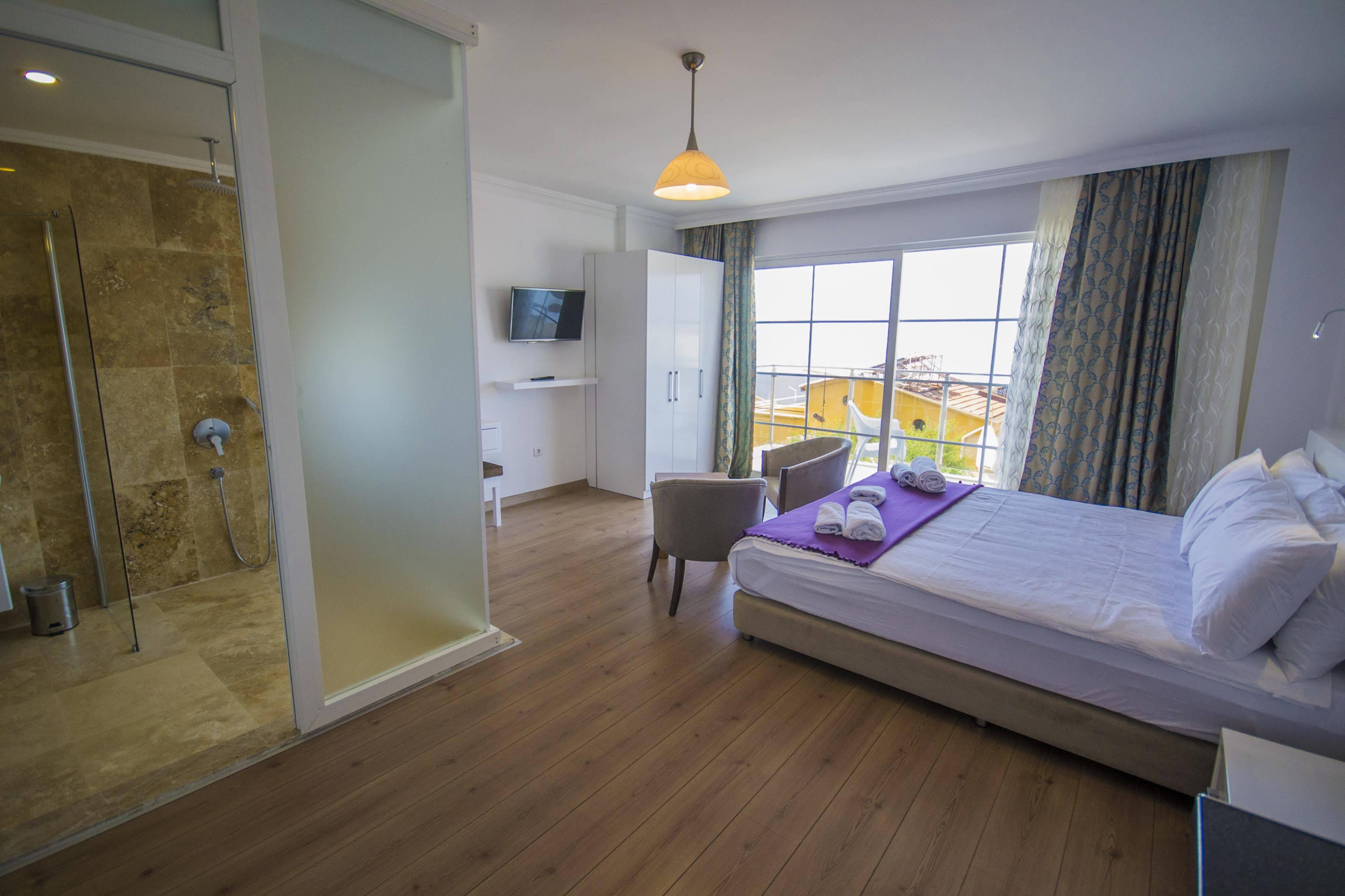 Kelebek Studio Apartments Kalkan Esterno foto
